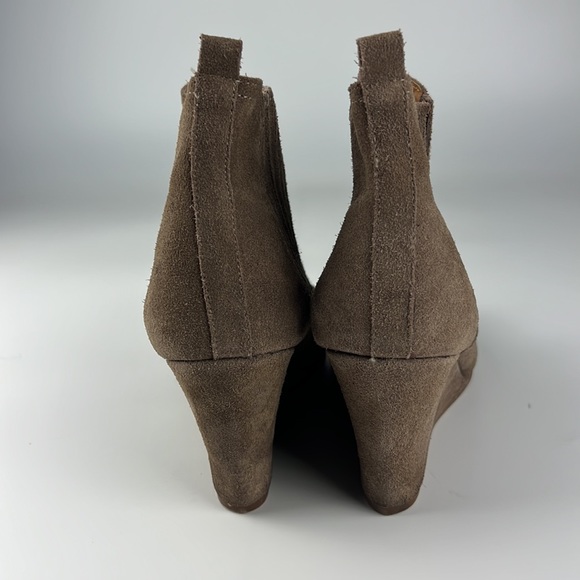 DV by Dolce Vita for Target Wedge Ankle Suede Bootie Sz: 8.5 - Picture 3 of 9